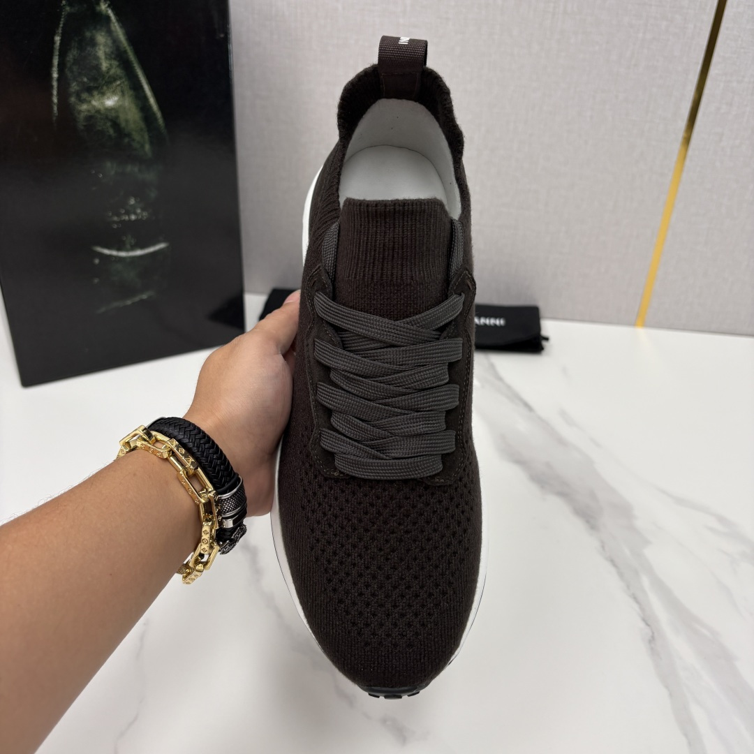 💋💍Magnanni 男士新款  Magnanni作为西班牙高端轻奢男装品牌，由 sebastian b