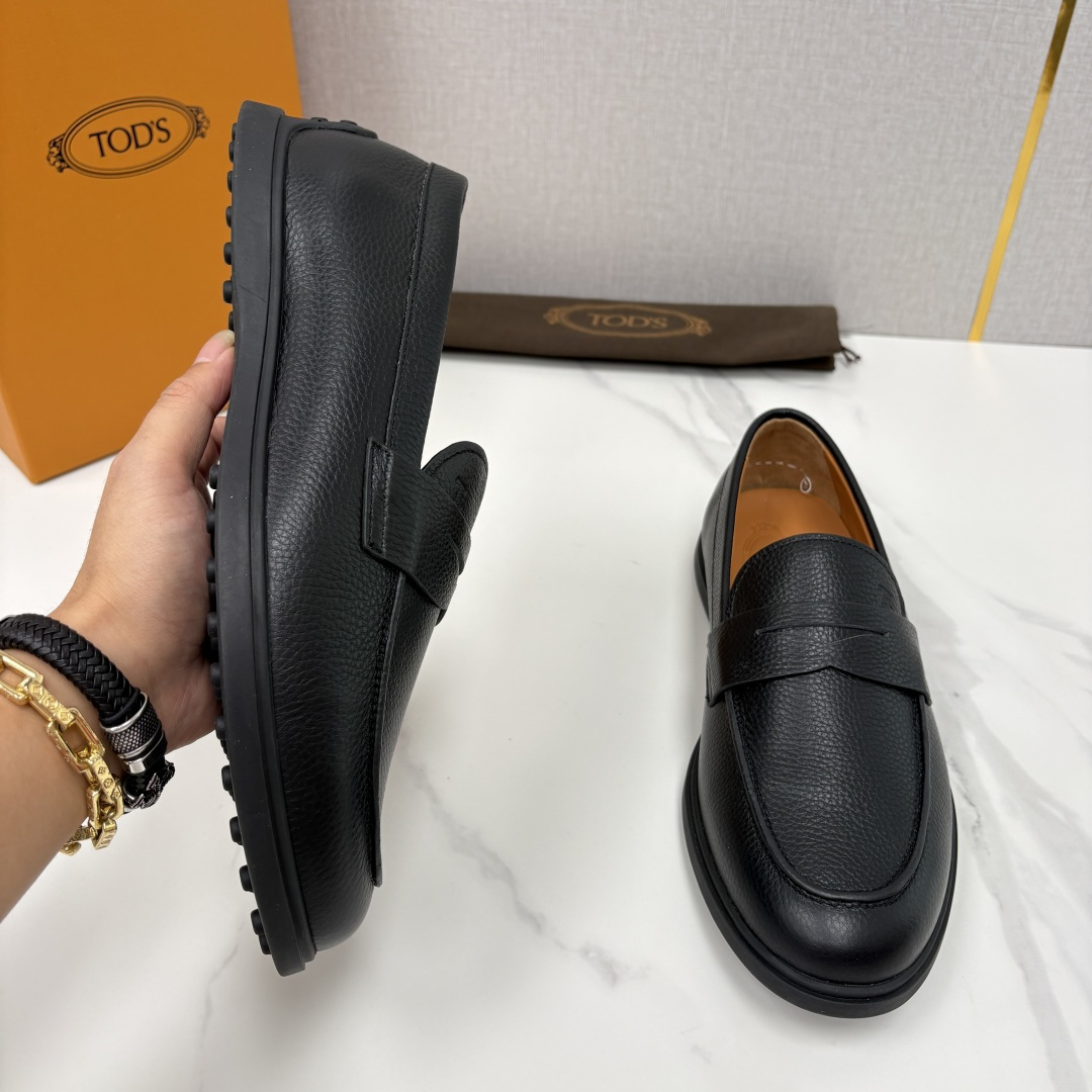 💋💍TOD*S  托德-斯 新品拉菲草（汤德森）OTV绒面皮革乐福鞋上🆕  官方  6,300   本款