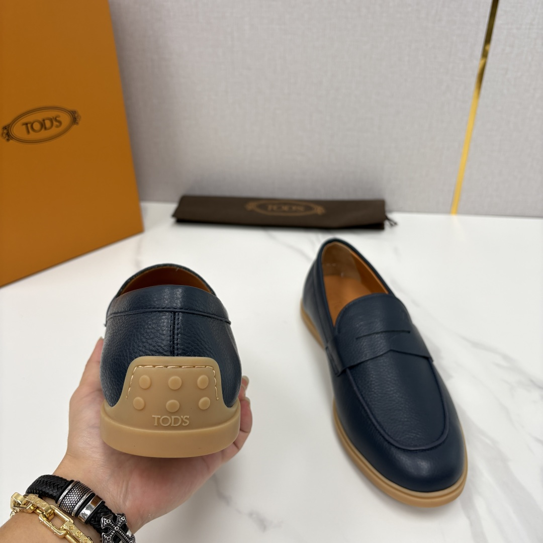 💋💍TOD*S  托德-斯 新品拉菲草（汤德森）OTV绒面皮革乐福鞋上🆕  官方  6,300   本款