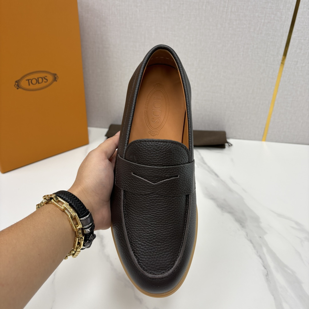 💋💍TOD*S  托德-斯 新品拉菲草（汤德森）OTV绒面皮革乐福鞋上🆕  官方  6,300   本款