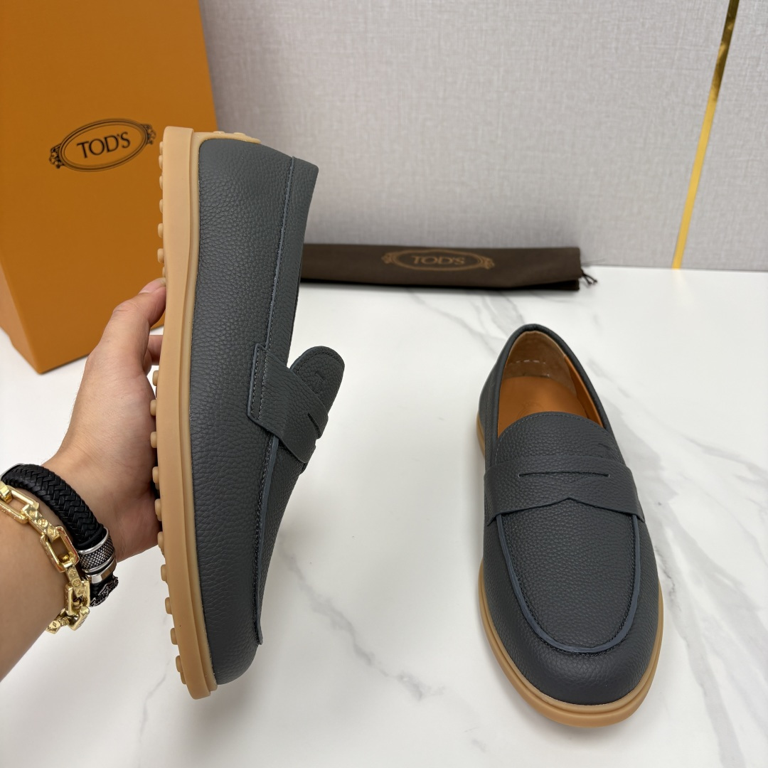💋💍TOD*S  托德-斯 新品拉菲草（汤德森）OTV绒面皮革乐福鞋上🆕  官方  6,300   本款