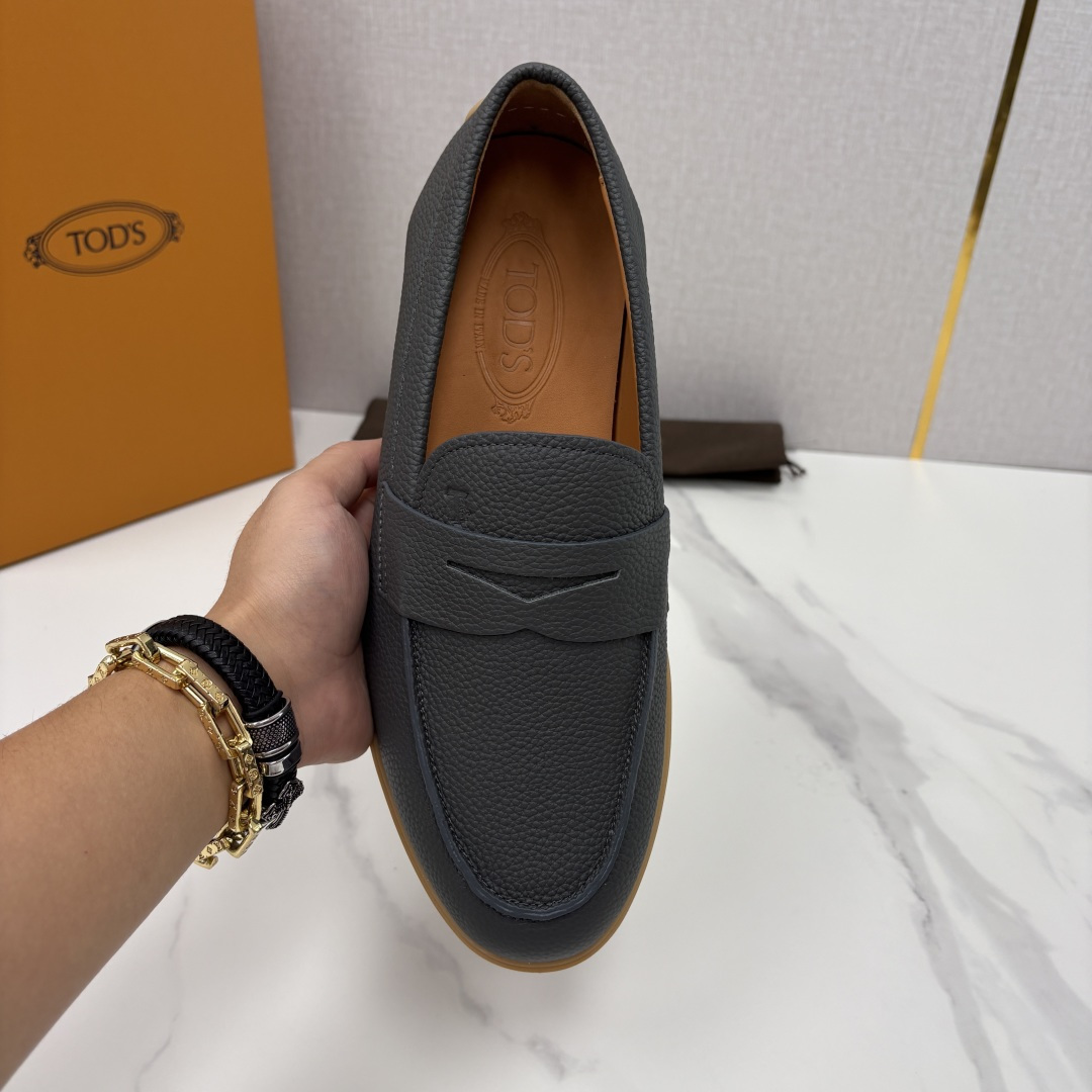 💋💍TOD*S  托德-斯 新品拉菲草（汤德森）OTV绒面皮革乐福鞋上🆕  官方  6,300   本款