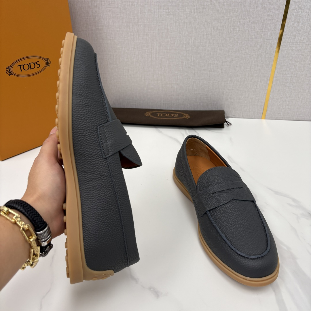 💋💍TOD*S  托德-斯 新品拉菲草（汤德森）OTV绒面皮革乐福鞋上🆕  官方  6,300   本款