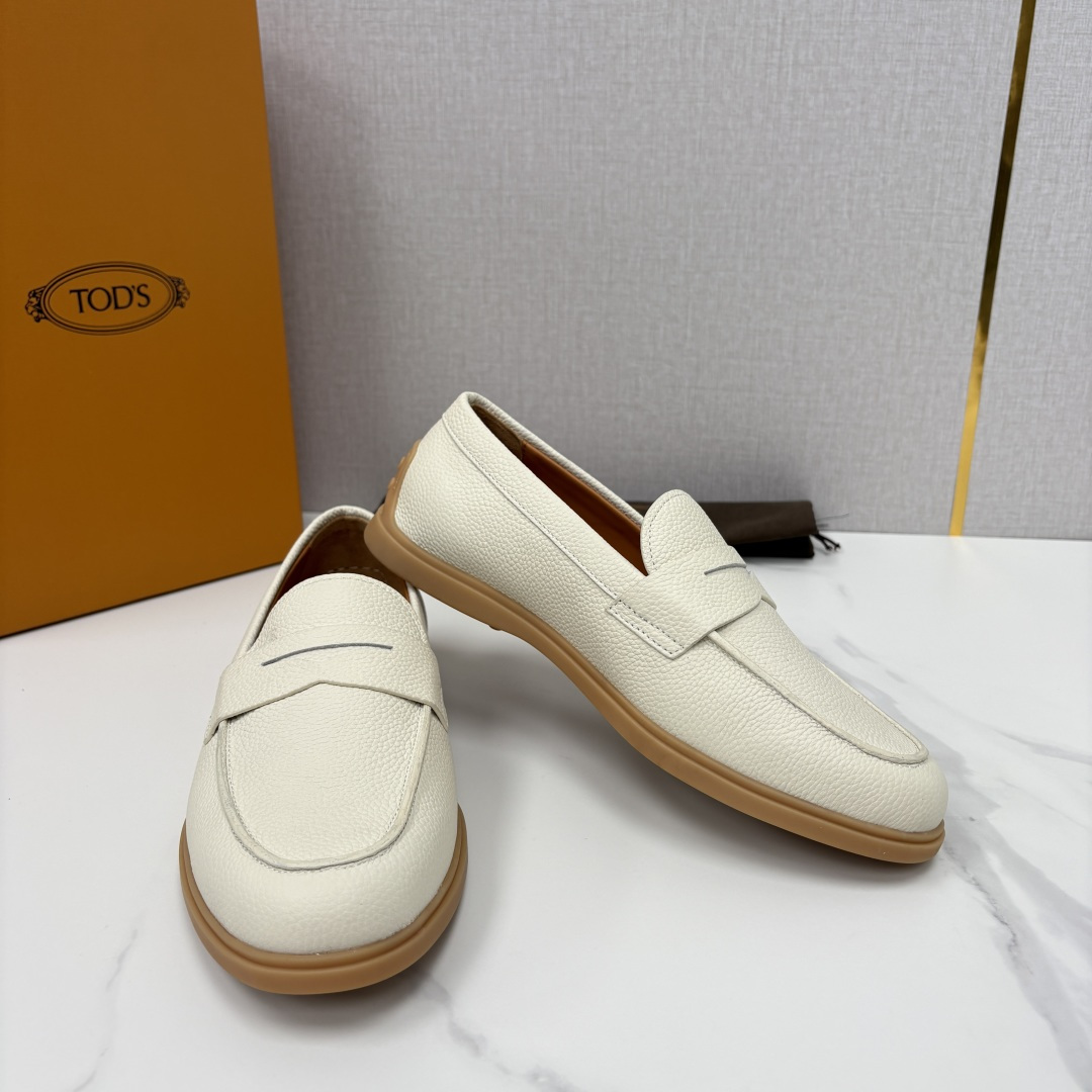 💋💍TOD*S  托德-斯 新品拉菲草（汤德森）OTV绒面皮革乐福鞋上🆕  官方  6,300   本款