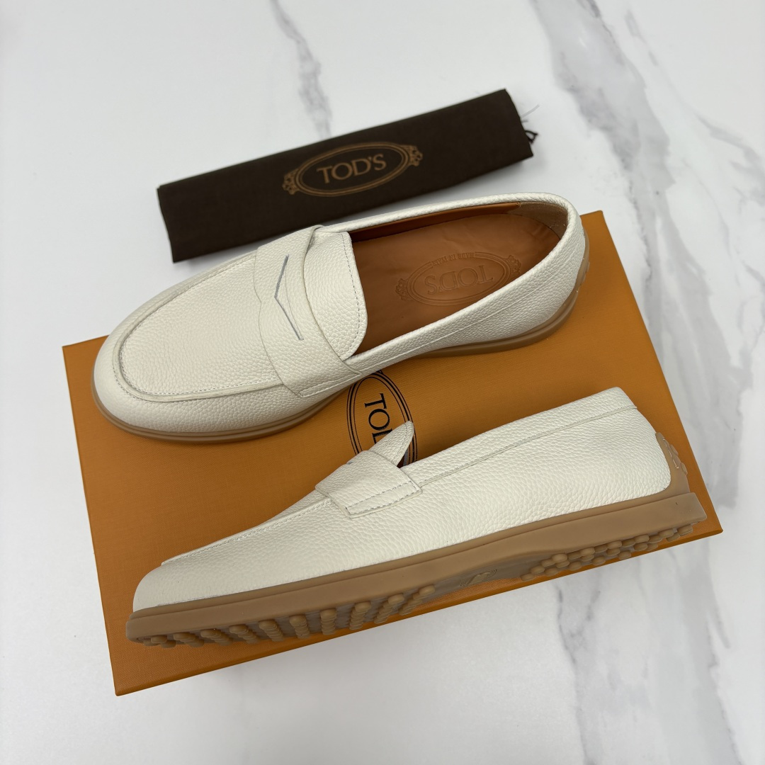💋💍TOD*S  托德-斯 新品拉菲草（汤德森）OTV绒面皮革乐福鞋上🆕  官方  6,300   本款