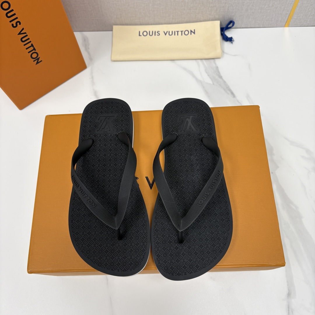 💋💍L家经典款 代购级 ☄️MOLITOR 人字拖鞋  夏日的必备鞋款，L*V这款防水橡胶拖鞋，独家私模
