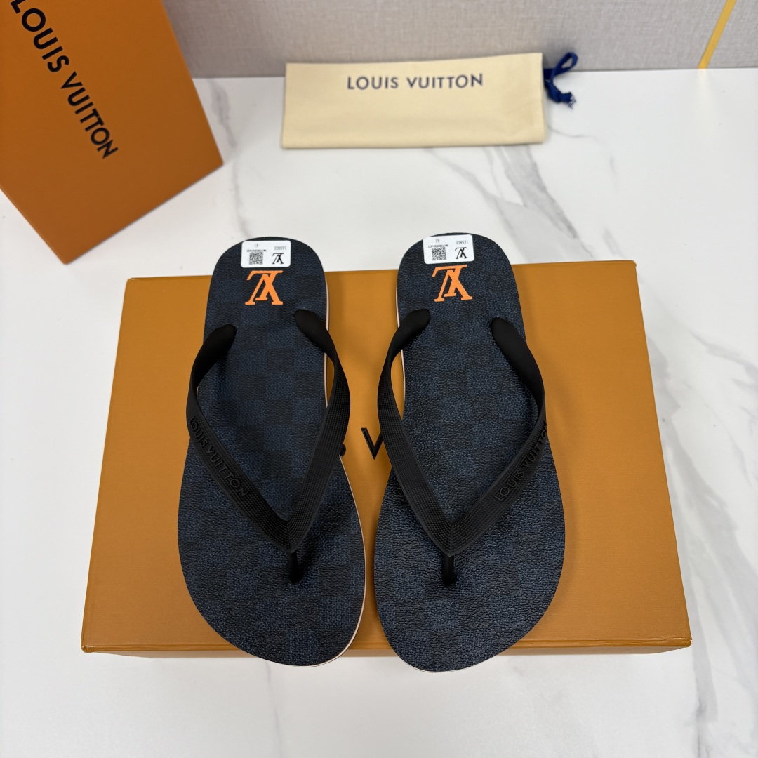 💋💍L家经典款 代购级 ☄️MOLITOR 人字拖鞋  夏日的必备鞋款，L*V这款防水橡胶拖鞋，独家私模