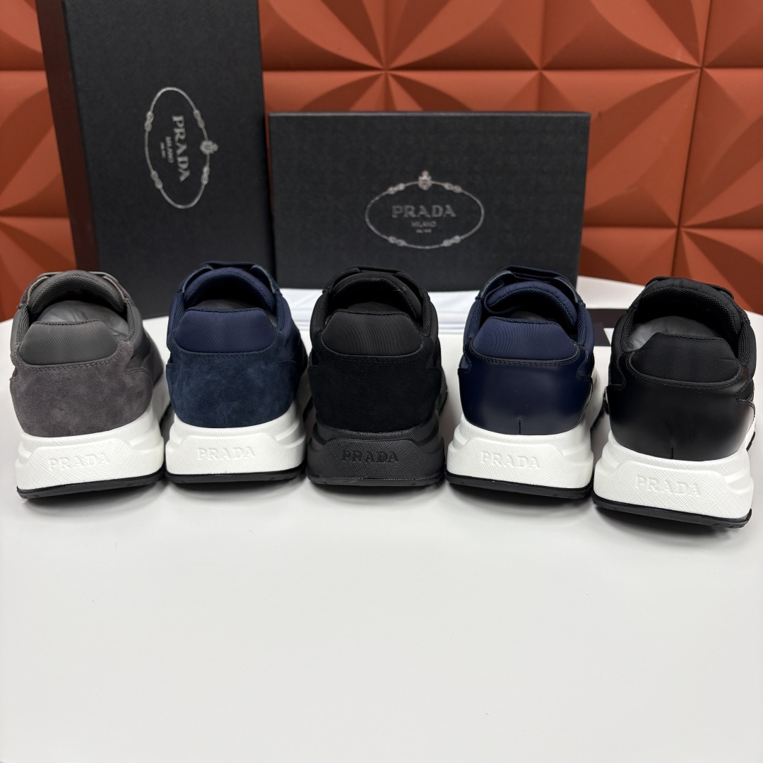 💋💍P家 普拉-达 PRAX 1 Re-Nylon 再生尼龙和亮面皮革运动鞋 官方7，200 采用进口开