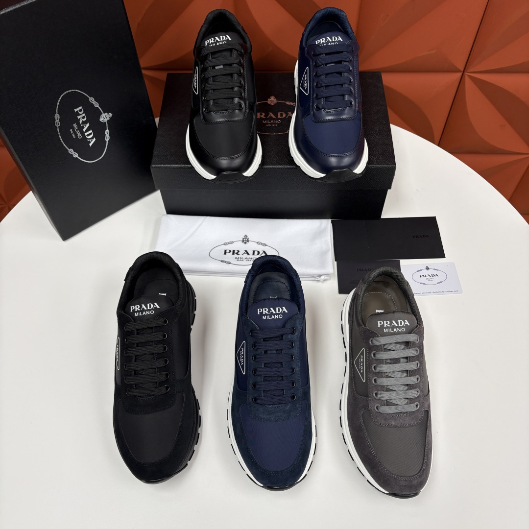 💋💍P家 普拉-达 PRAX 1 Re-Nylon 再生尼龙和亮面皮革运动鞋 官方7，200 采用进口开