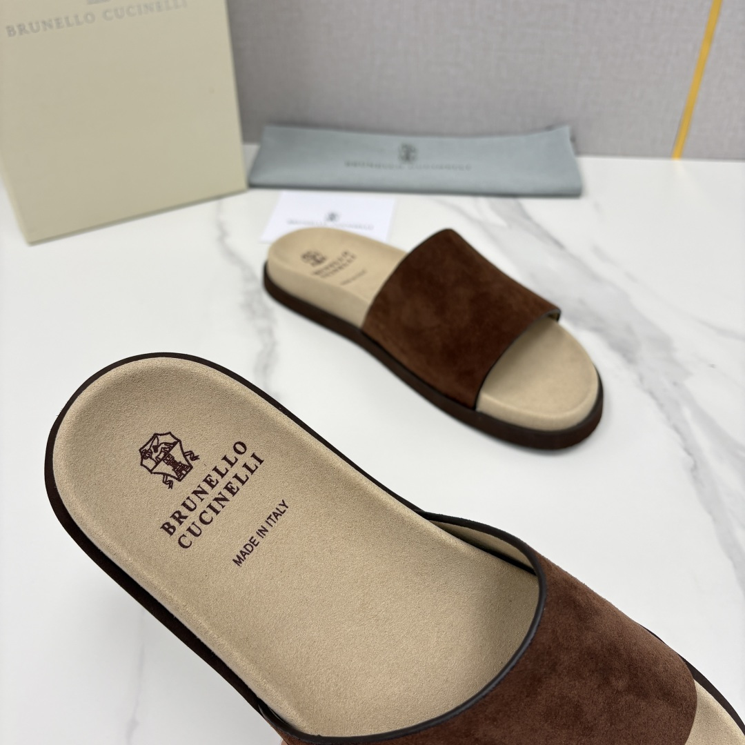 💋💍BC家  新品凉拖鞋 Brunell* Cucinell*  官方 5,700  考究的材料精美了这