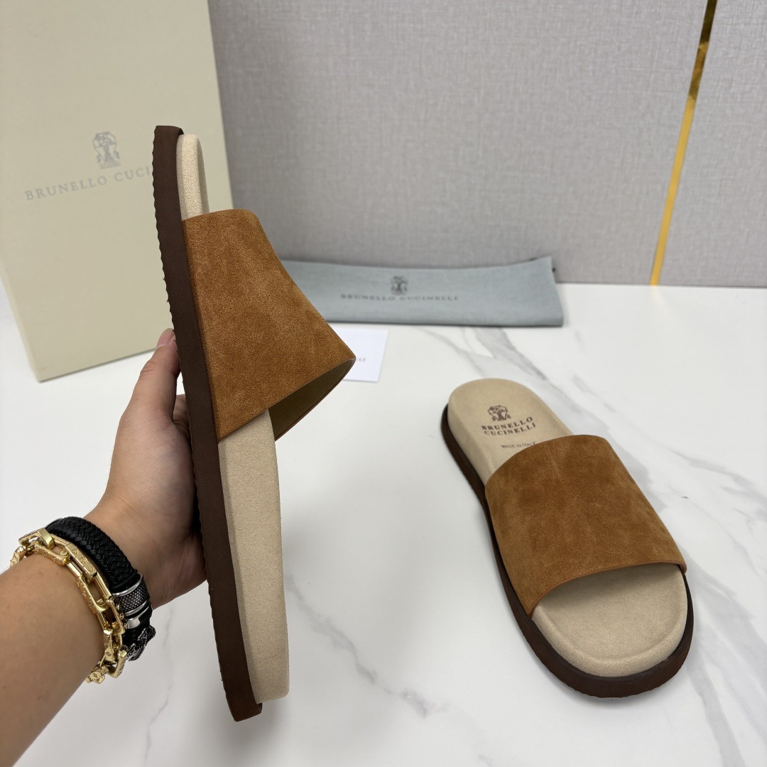 💋💍BC家  新品凉拖鞋 Brunell* Cucinell*  官方 5,700  考究的材料精美了这