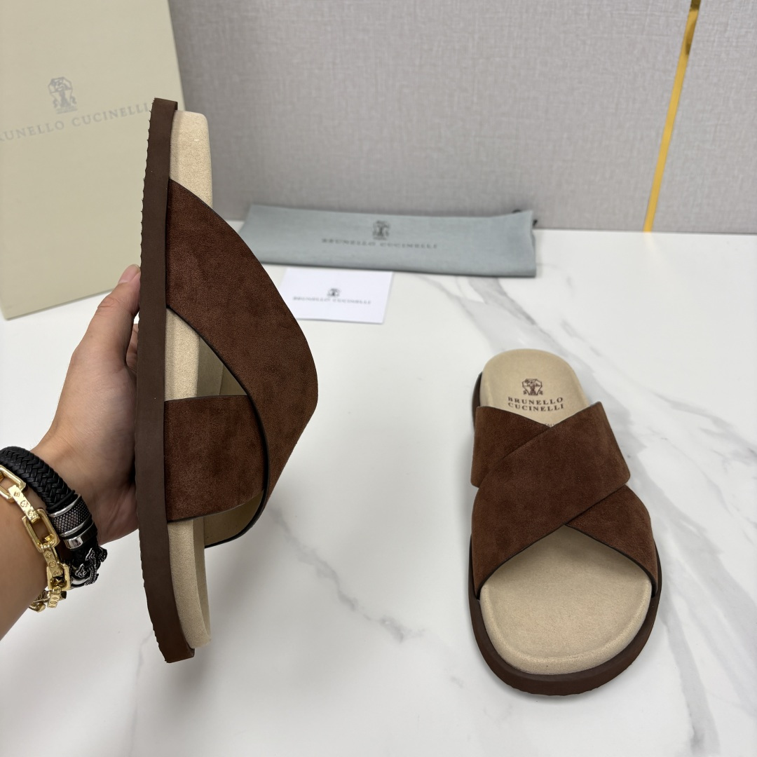 💋💍BC家  新品凉拖鞋 Brunell* Cucinell*  官方 5,700  考究的材料精美了这