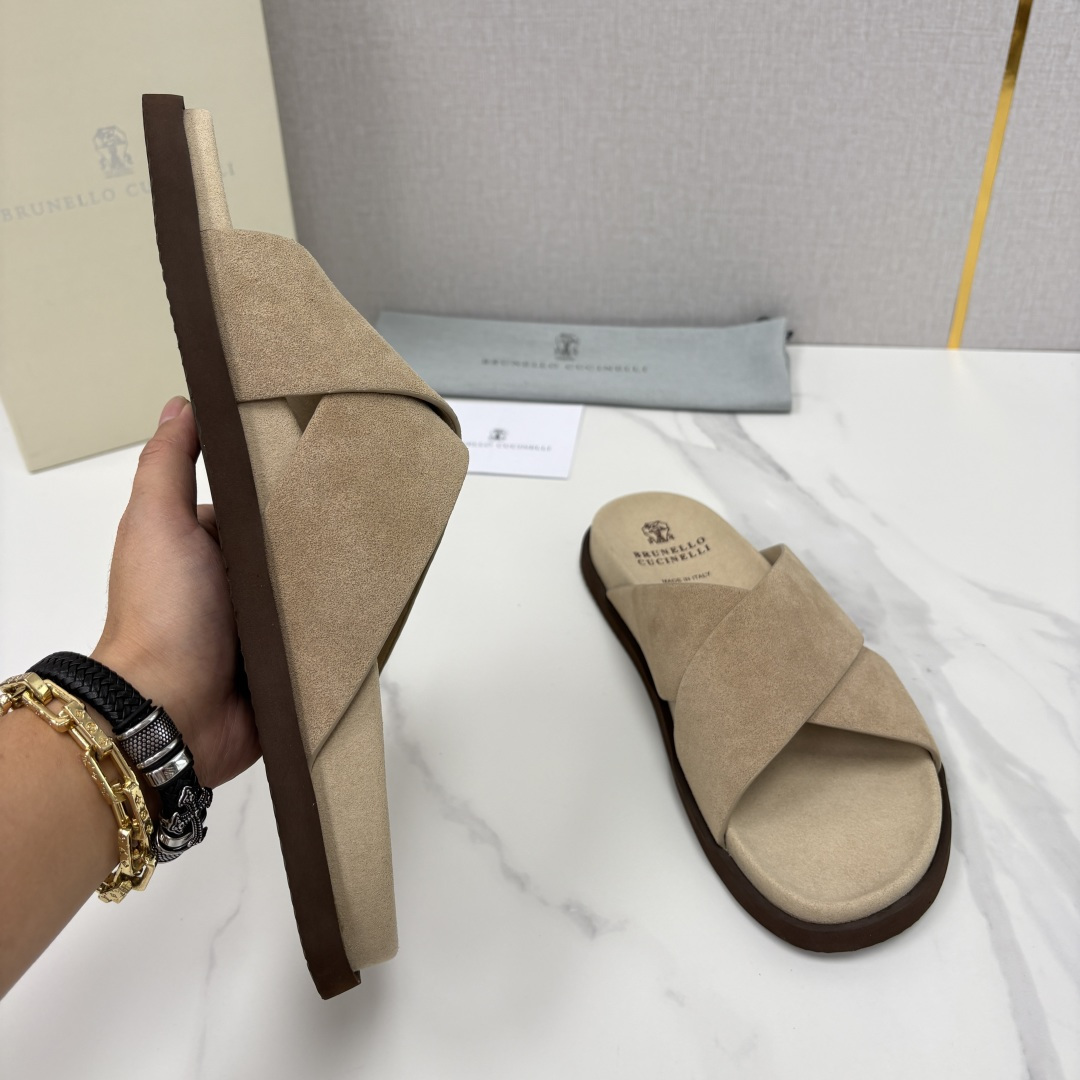 💋💍BC家  新品凉拖鞋 Brunell* Cucinell*  官方 5,700  考究的材料精美了这