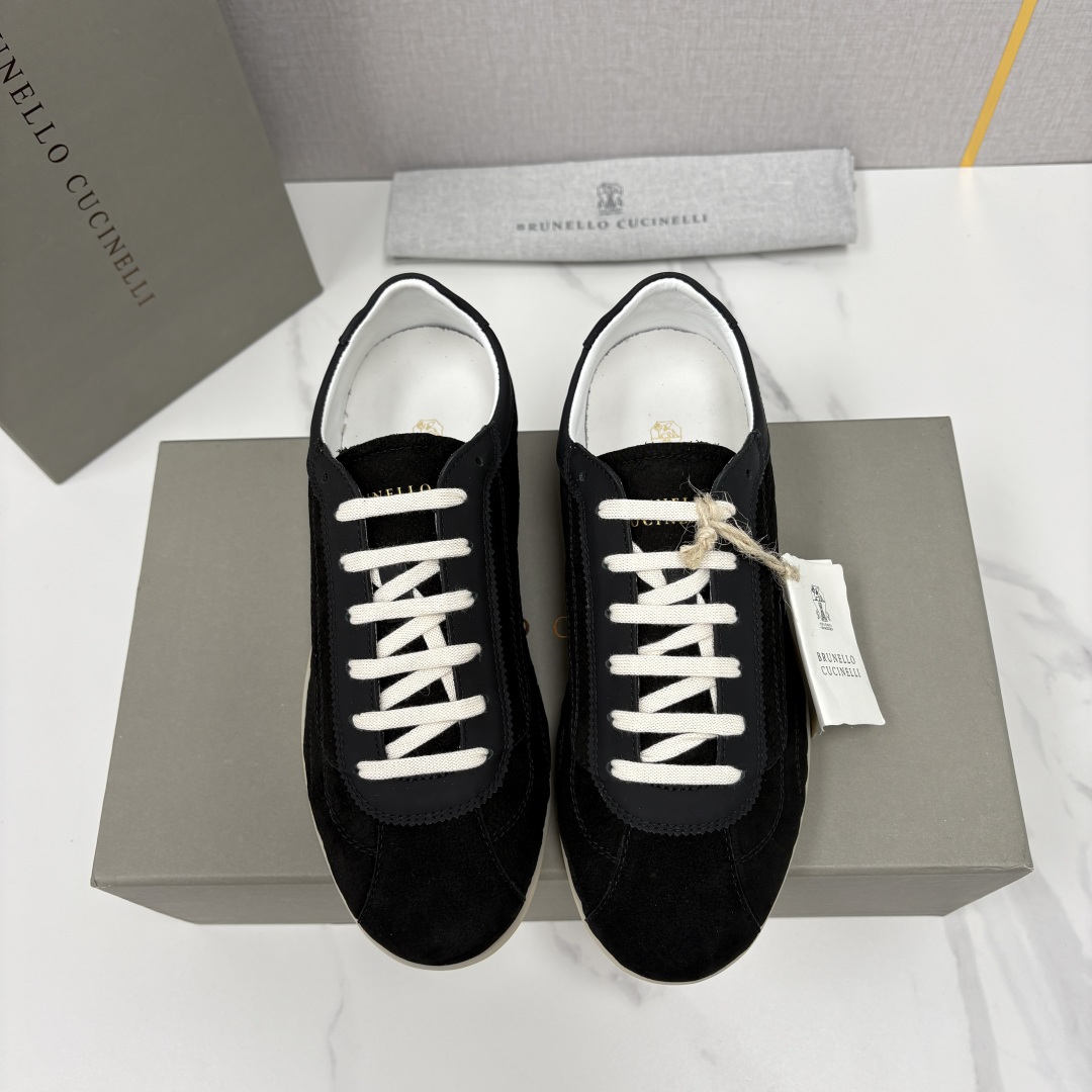 💋💍BC家 Brunello Cucinell*  绒面革德训纤薄胶底鞋   官方  8,300    