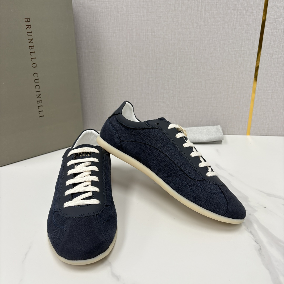 💋💍BC家 Brunello Cucinell*  绒面革德训纤薄胶底鞋   官方  8,300    