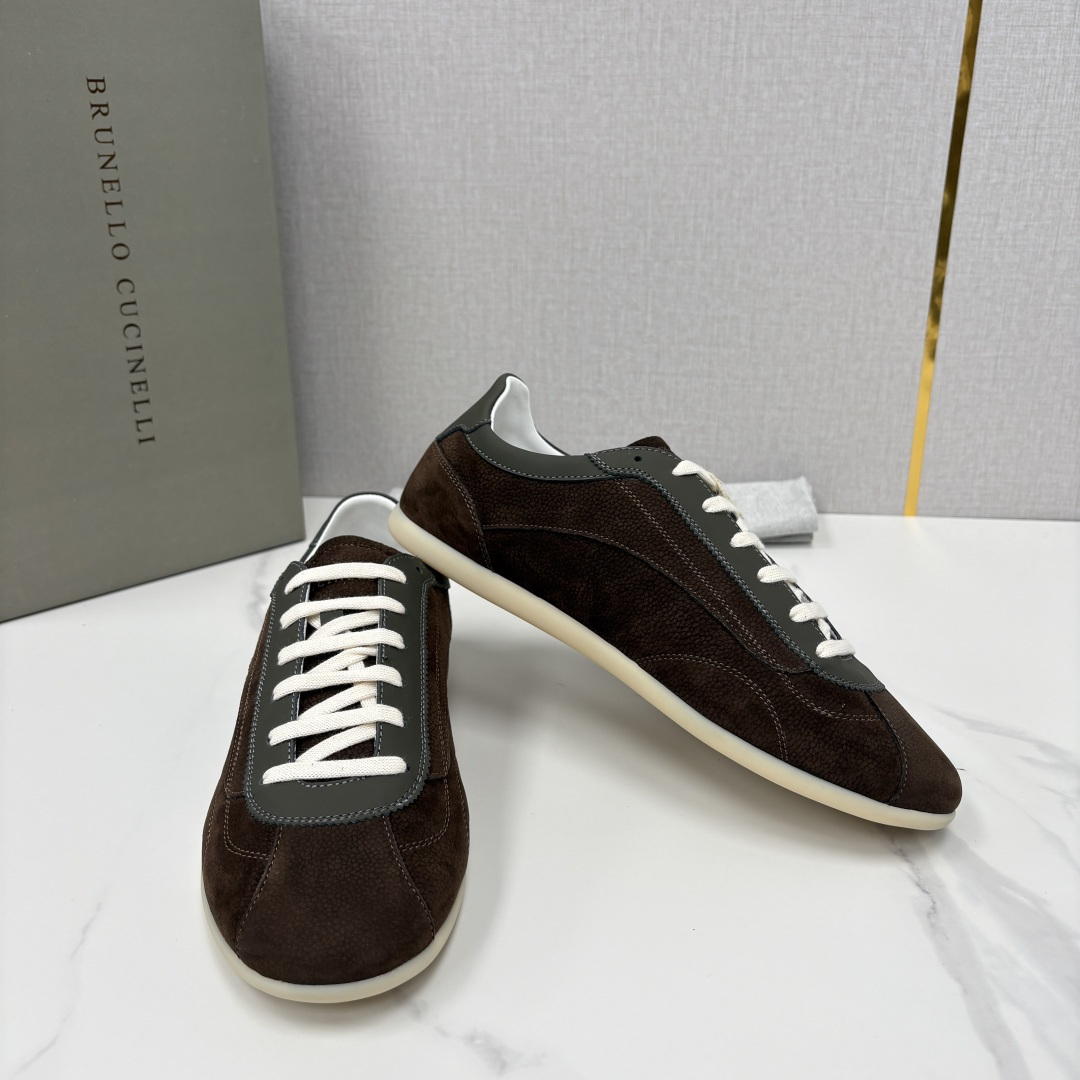 💋💍BC家 Brunello Cucinell*  绒面革德训纤薄胶底鞋   官方  8,300    