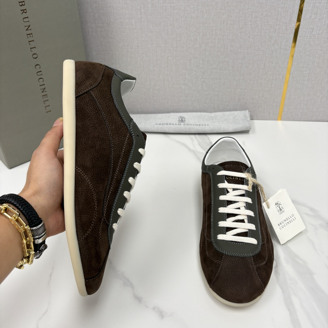 💋💍BC家 Brunello Cucinell*  绒面革德训纤薄胶底鞋   官方  8,300    