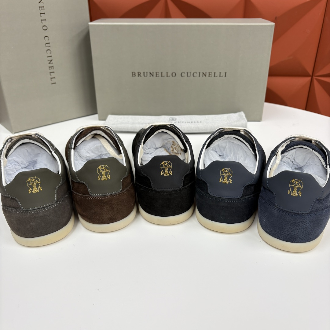 💋💍BC家 Brunello Cucinell*  绒面革德训纤薄胶底鞋   官方  8,300    