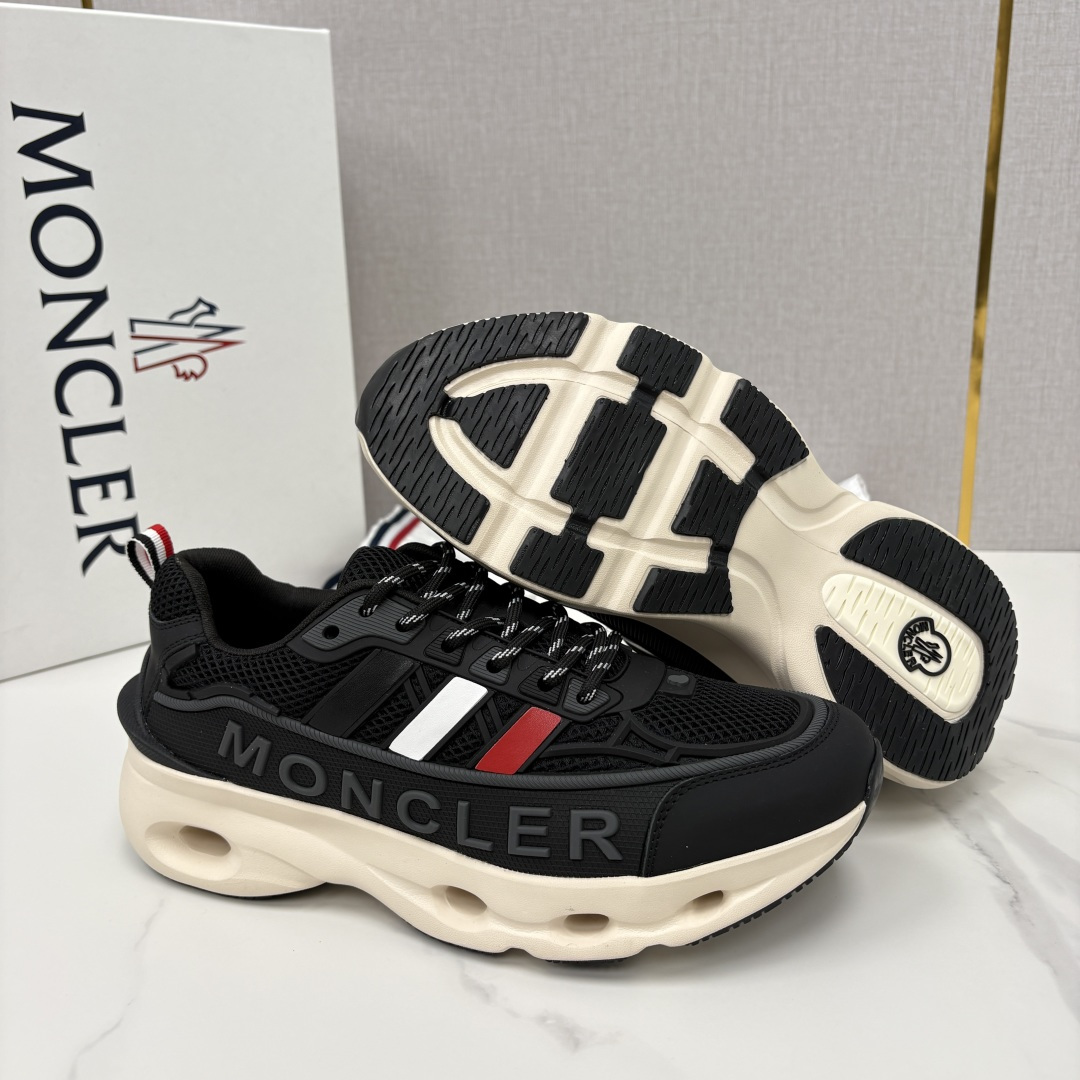 💋💍Moncle*   蒙-口   新品男士休闲运动鞋     选用多种材质拼接撞色设计   具有舒适防