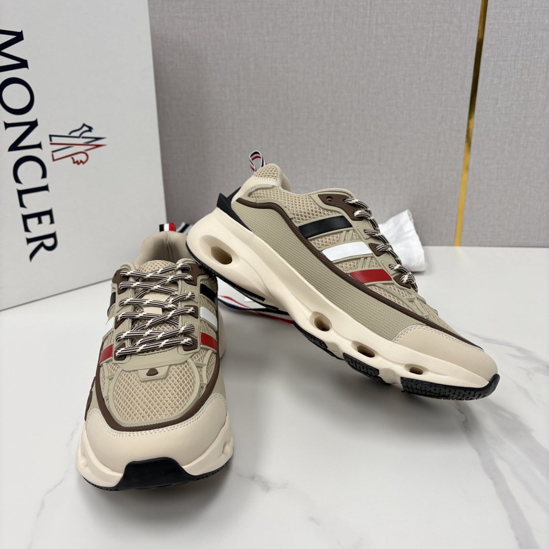 💋💍Moncle*   蒙-口   新品男士休闲运动鞋     选用多种材质拼接撞色设计   具有舒适防