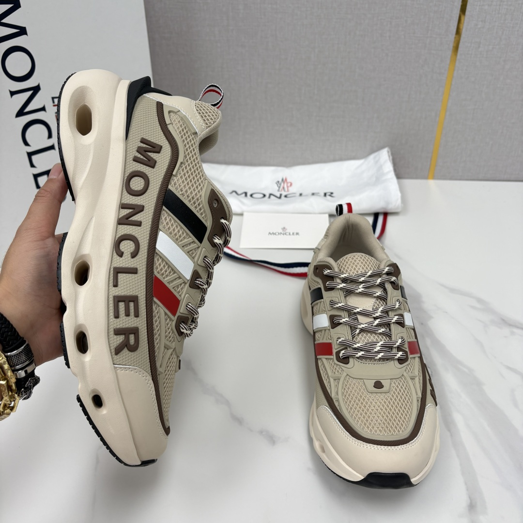 💋💍Moncle*   蒙-口   新品男士休闲运动鞋     选用多种材质拼接撞色设计   具有舒适防