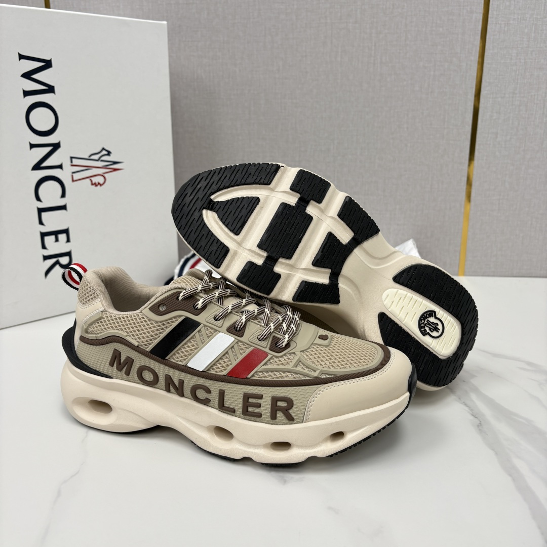 💋💍Moncle*   蒙-口   新品男士休闲运动鞋     选用多种材质拼接撞色设计   具有舒适防