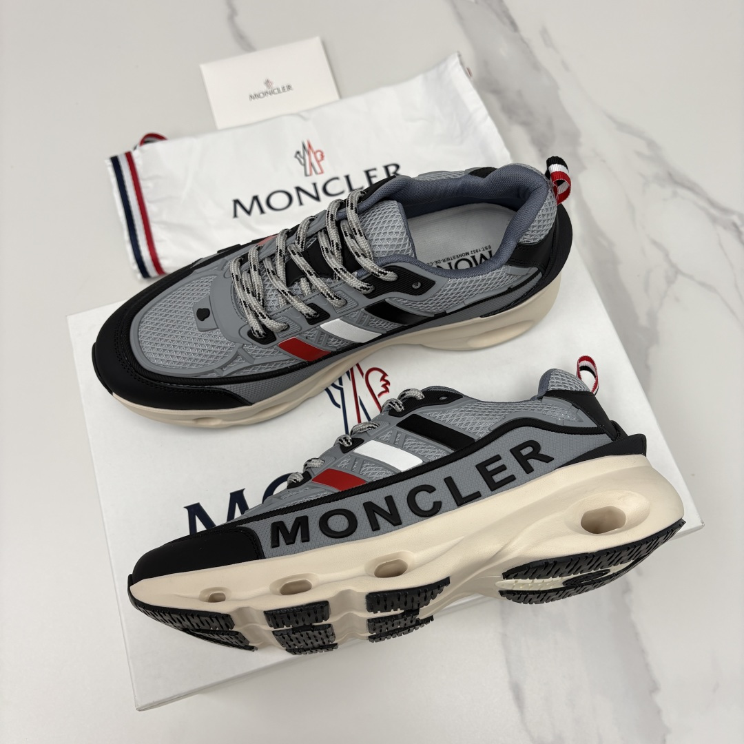 💋💍Moncle*   蒙-口   新品男士休闲运动鞋     选用多种材质拼接撞色设计   具有舒适防