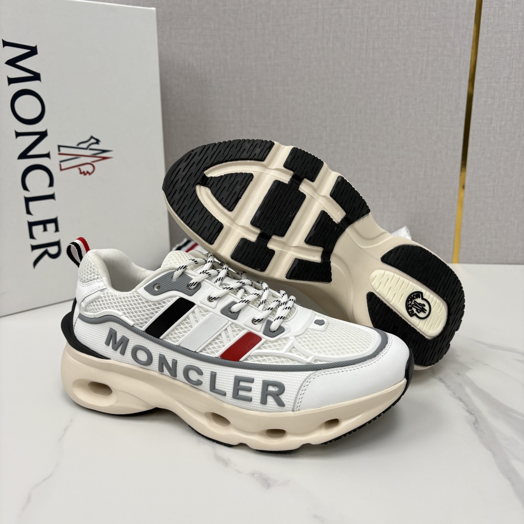 💋💍Moncle*   蒙-口   新品男士休闲运动鞋     选用多种材质拼接撞色设计   具有舒适防