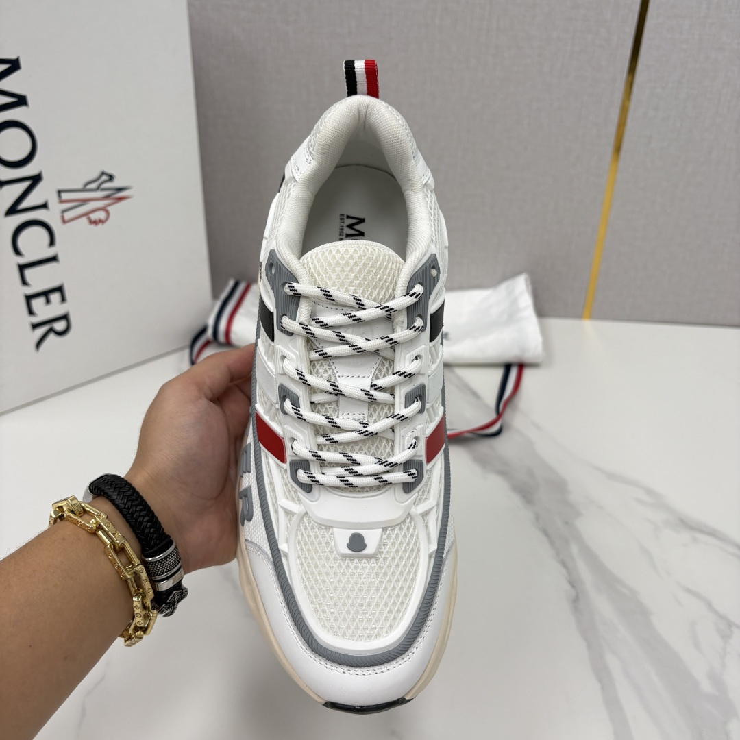 💋💍Moncle*   蒙-口   新品男士休闲运动鞋     选用多种材质拼接撞色设计   具有舒适防