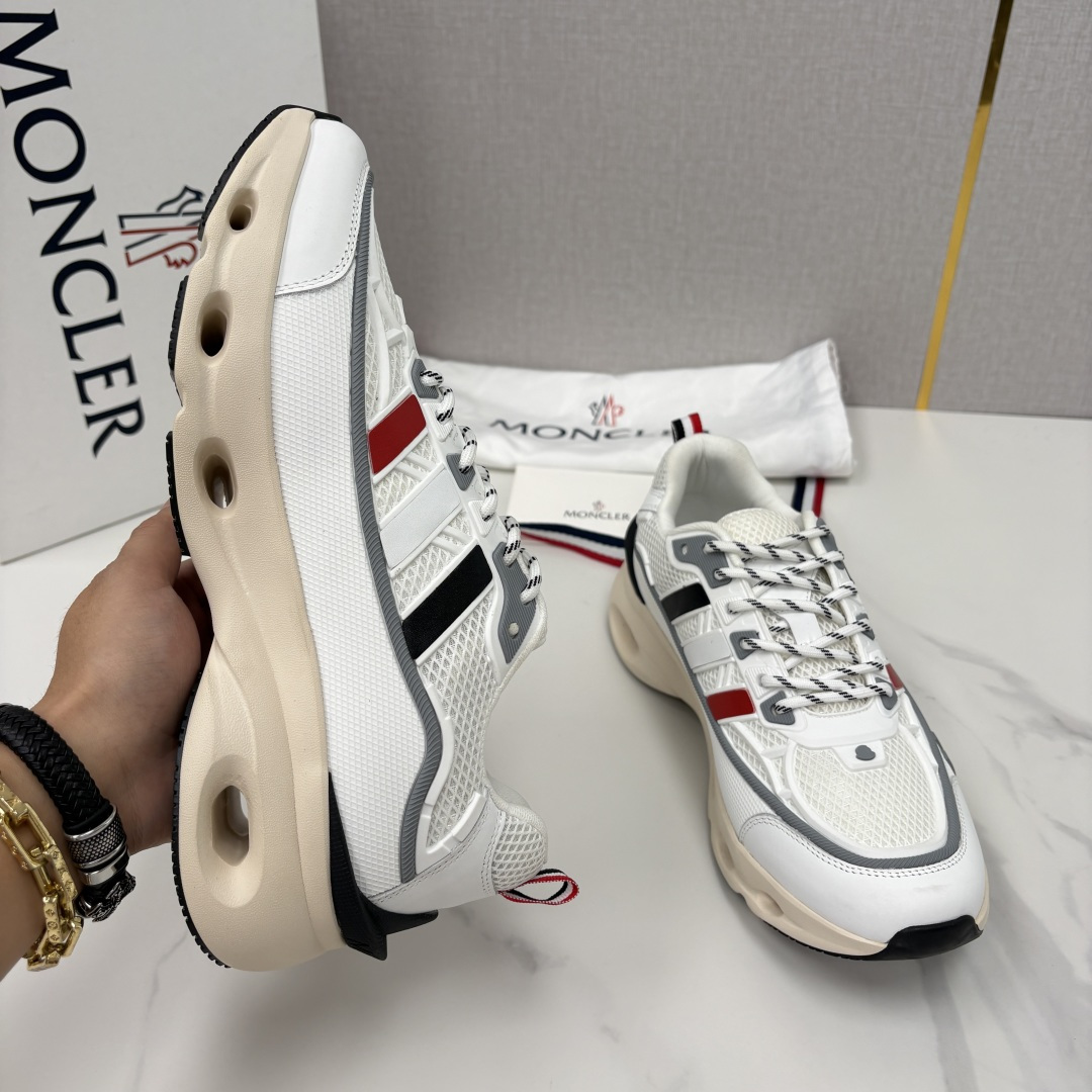 💋💍Moncle*   蒙-口   新品男士休闲运动鞋     选用多种材质拼接撞色设计   具有舒适防
