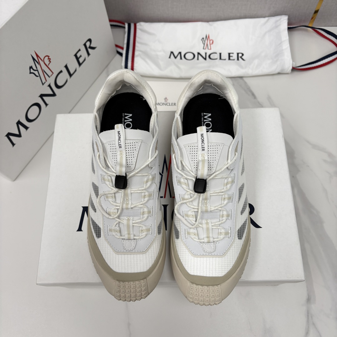 💋💍Moncle*   蒙-口   新品上新  男士运动鞋   官方 此款套穿式运动鞋的灵感源自品牌DN