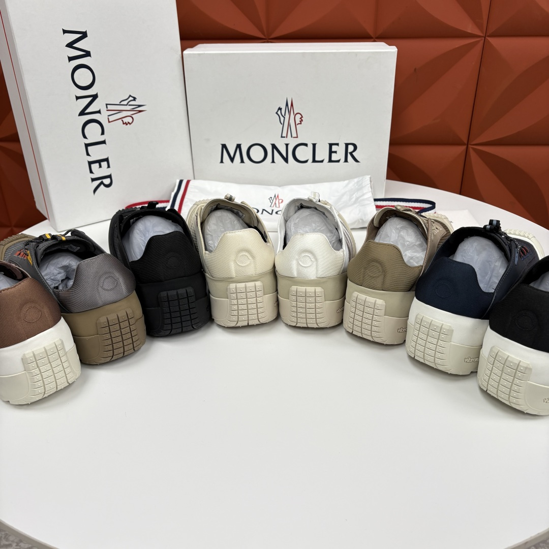 💋💍Moncle*   蒙-口   新品上新  男士运动鞋   官方 此款套穿式运动鞋的灵感源自品牌DN