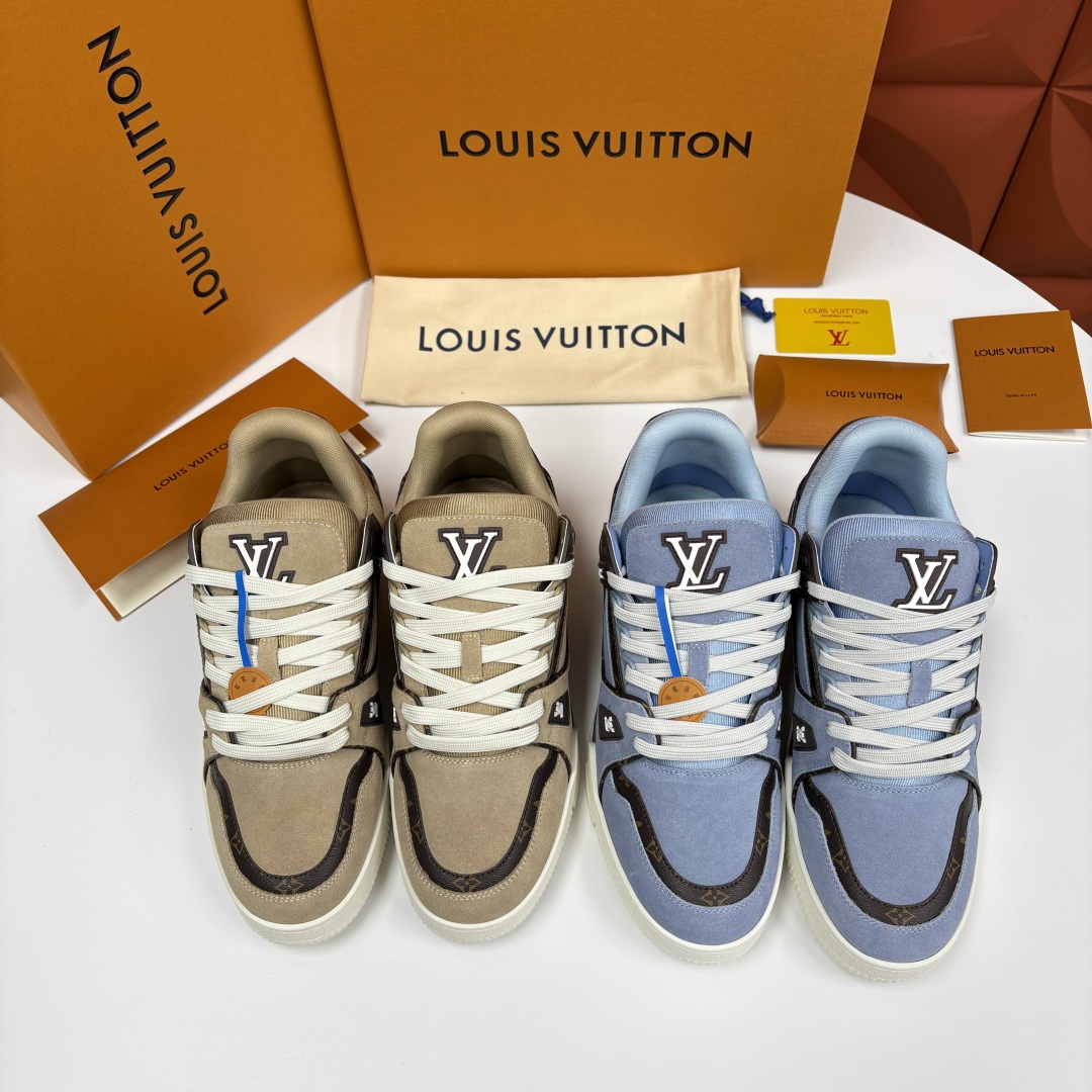 💋💍L家新品  L*V  路易～当季新品上架  TRAINER 系列运动鞋   官方 10,200  本