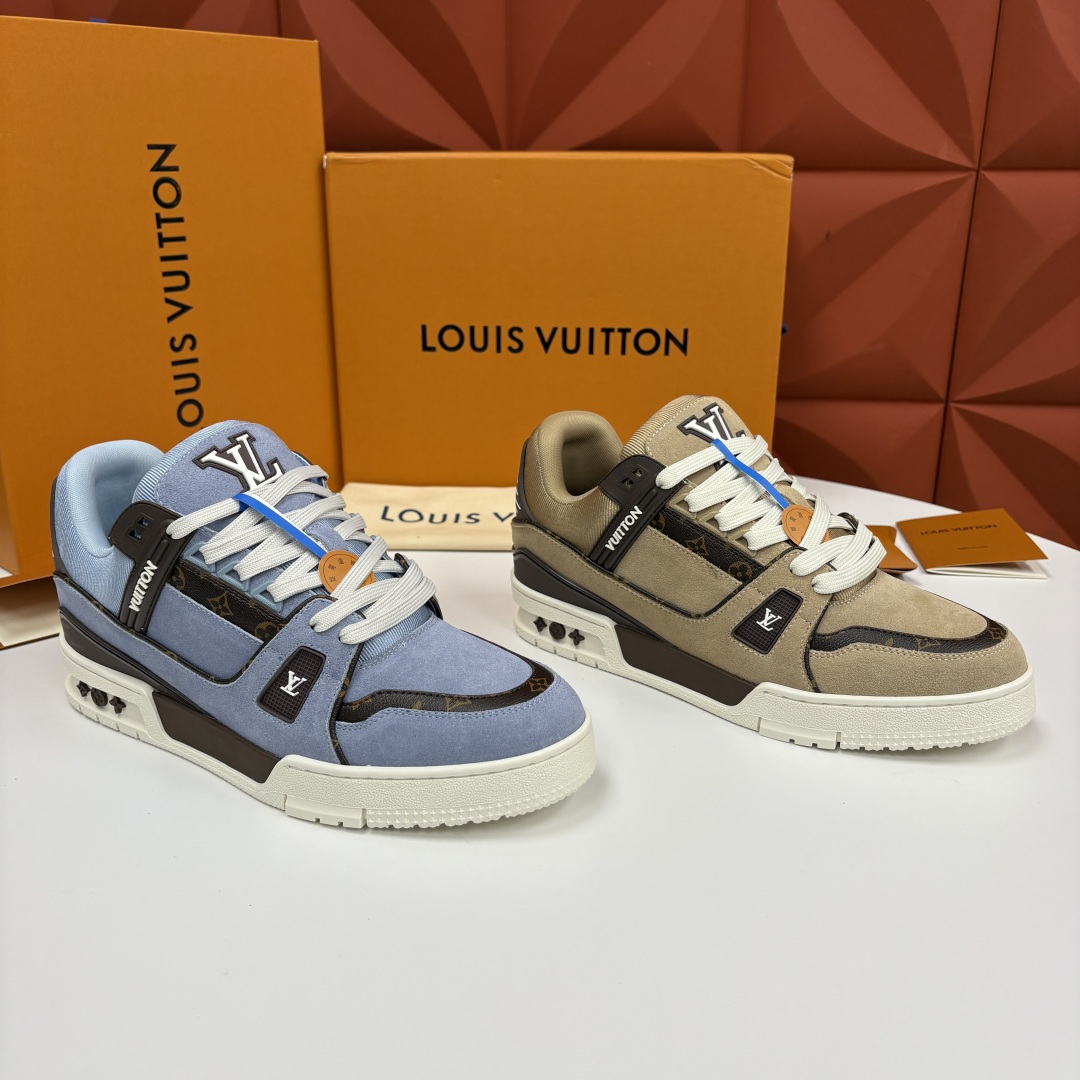 💋💍L家新品  L*V  路易～当季新品上架  TRAINER 系列运动鞋   官方 10,200  本