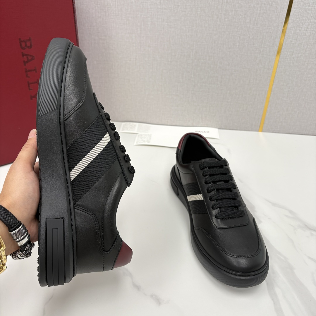 💋💍BL家 新款 巴-利 厚底运动鞋 厚底3.5厘米 轻便大底上脚一点也不厚重 非常轻便 采用进口牛皮打