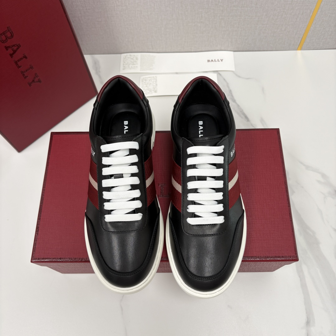 💋💍BL家 新款 巴-利 厚底运动鞋 厚底3.5厘米 轻便大底上脚一点也不厚重 非常轻便 采用进口牛皮打