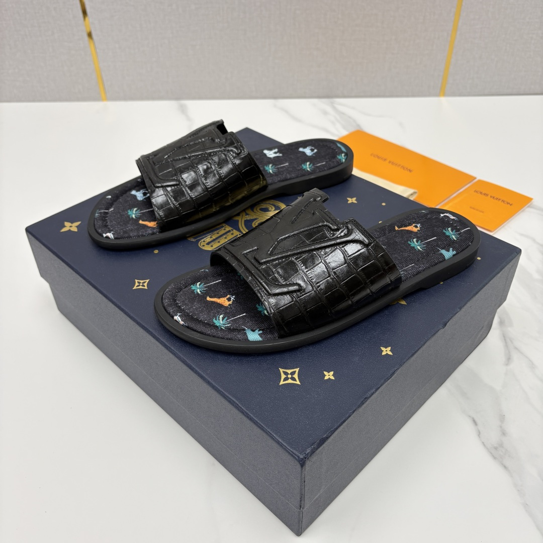 💋💍L家夏季新品  路易-威登    L*V  PORTOFINO 凉拖   官方   7,050   