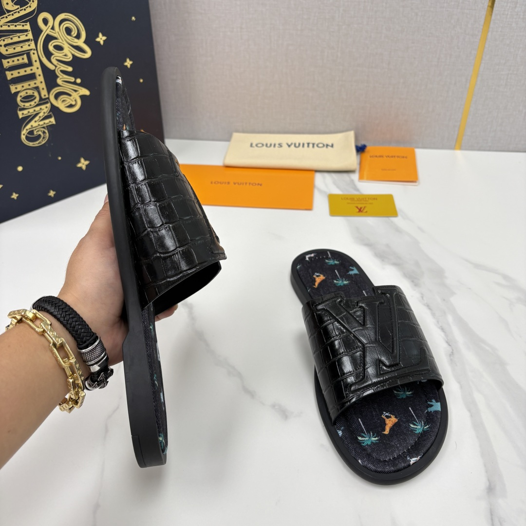 💋💍L家夏季新品  路易-威登    L*V  PORTOFINO 凉拖   官方   7,050   