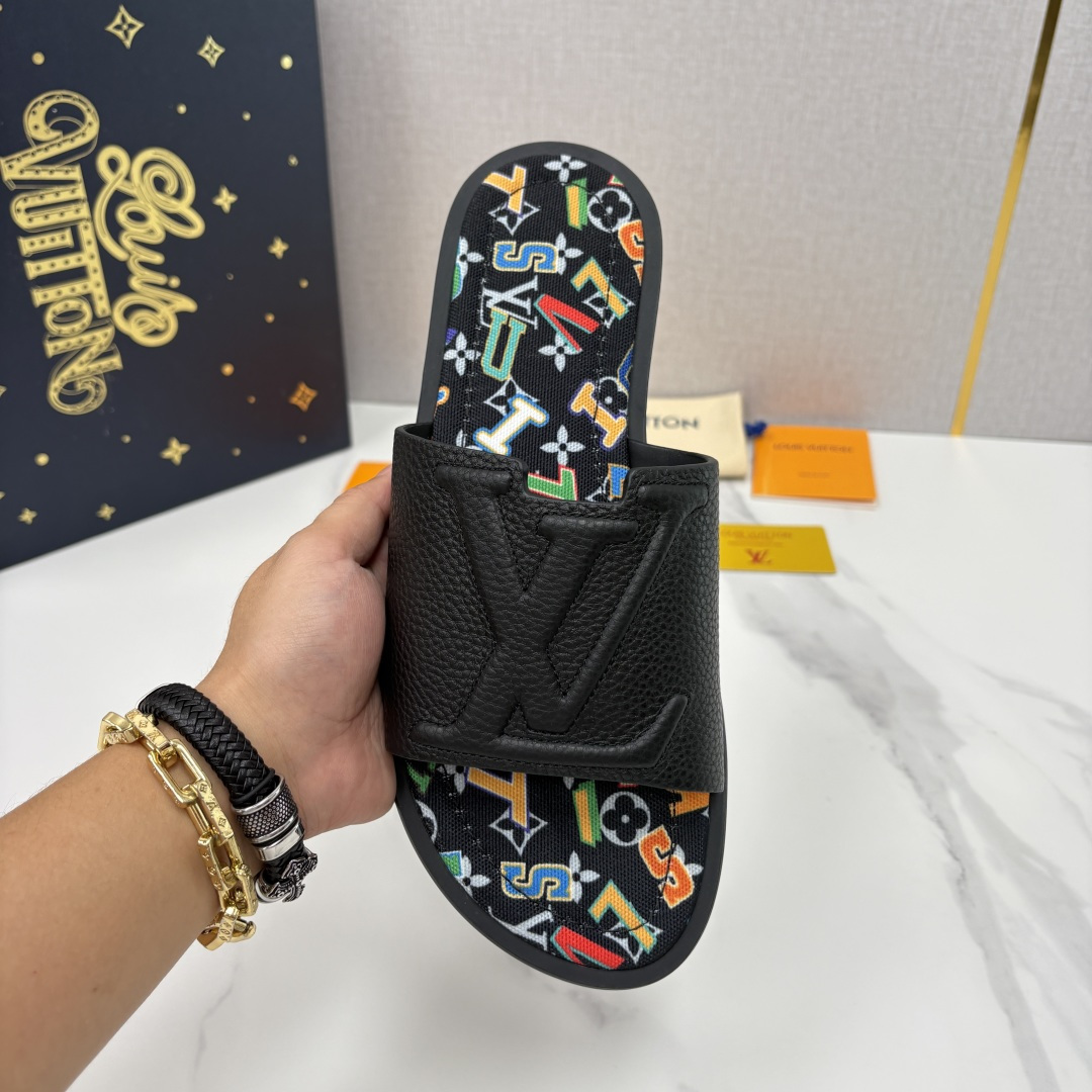 💋💍L家夏季新品  路易-威登    L*V  PORTOFINO 凉拖   官方   7,050   