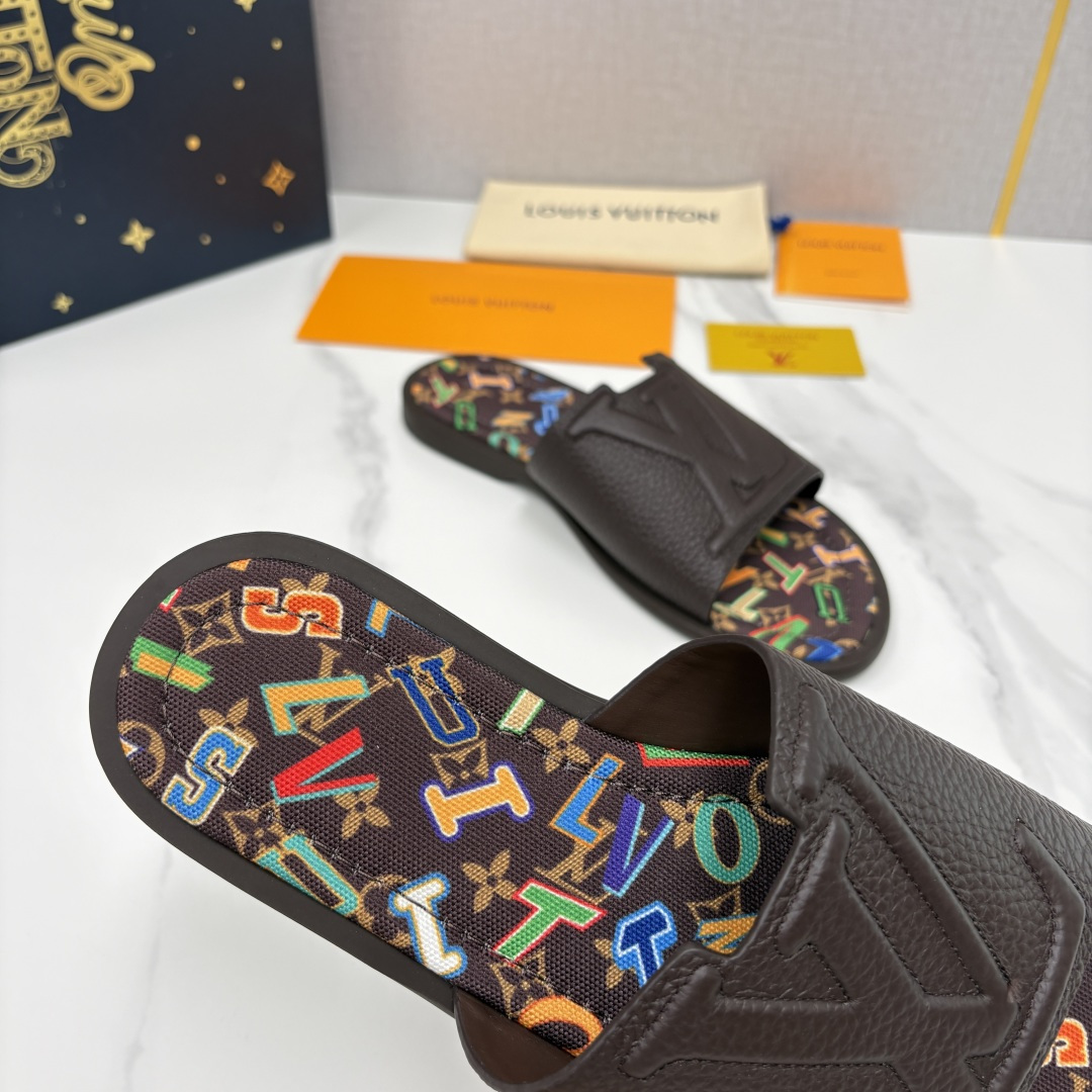 💋💍L家夏季新品  路易-威登    L*V  PORTOFINO 凉拖   官方   7,050   