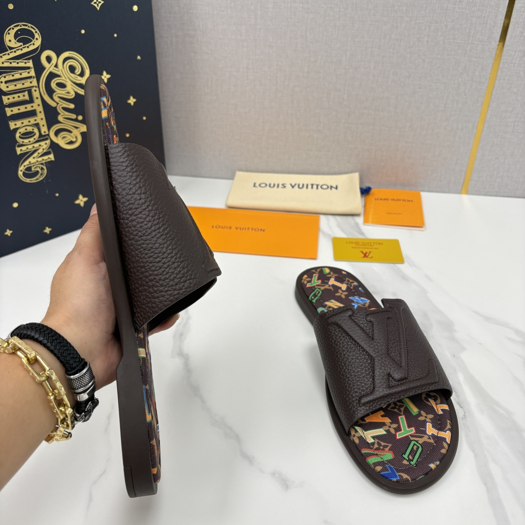 💋💍L家夏季新品  路易-威登    L*V  PORTOFINO 凉拖   官方   7,050   
