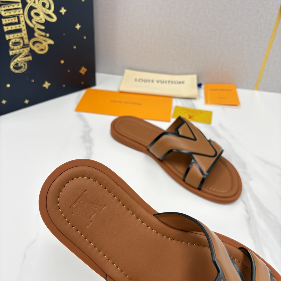 💋💍L家夏季新品  路易-威登    L*V  PORTOFINO 凉拖   官方   7,050   