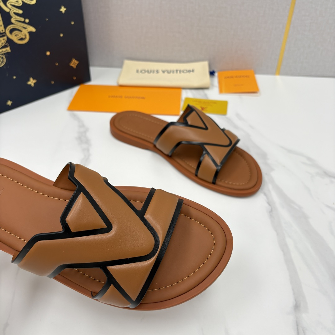 💋💍L家夏季新品  路易-威登    L*V  PORTOFINO 凉拖   官方   7,050   