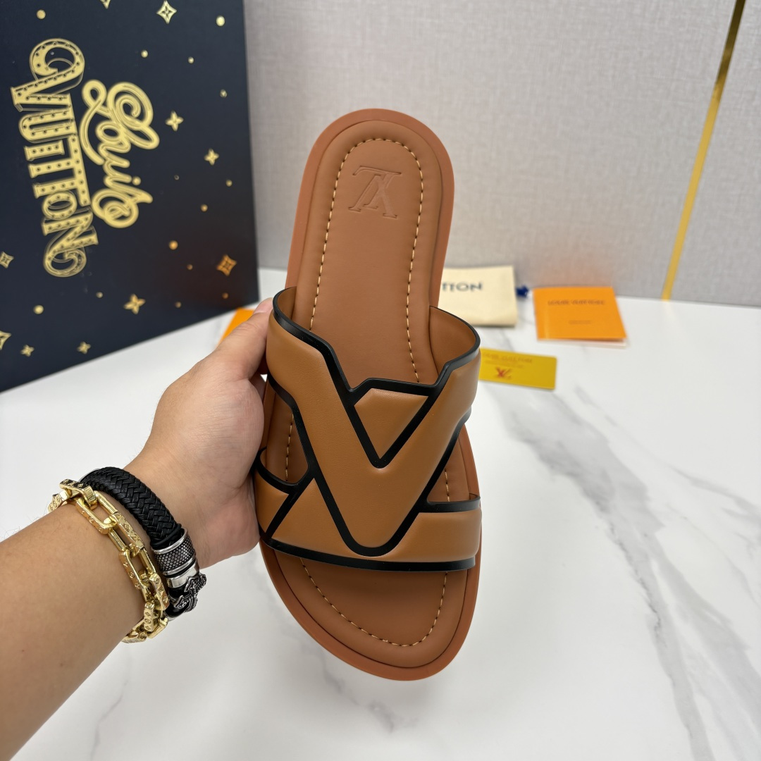 💋💍L家夏季新品  路易-威登    L*V  PORTOFINO 凉拖   官方   7,050   