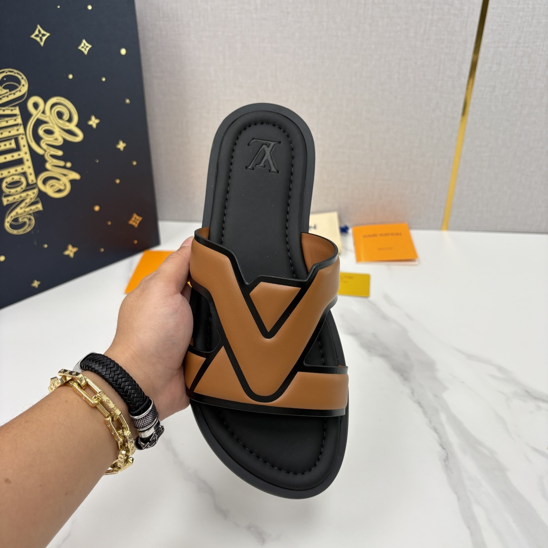 💋💍L家夏季新品  路易-威登    L*V  PORTOFINO 凉拖   官方   7,050   