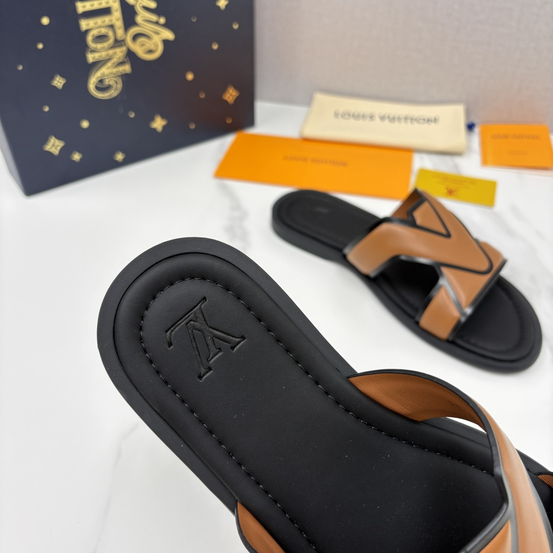 💋💍L家夏季新品  路易-威登    L*V  PORTOFINO 凉拖   官方   7,050   
