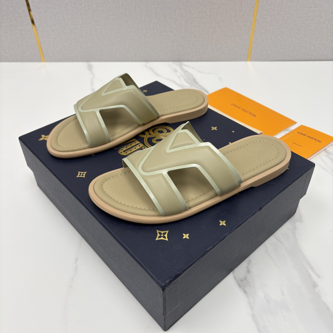 💋💍L家夏季新品  路易-威登    L*V  PORTOFINO 凉拖   官方   7,050   