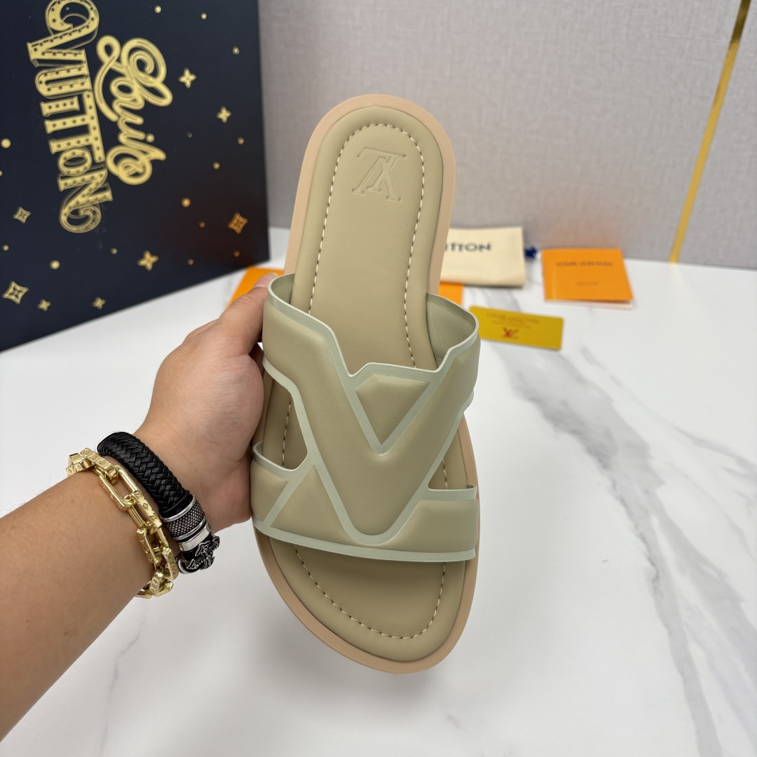 💋💍L家夏季新品  路易-威登    L*V  PORTOFINO 凉拖   官方   7,050   