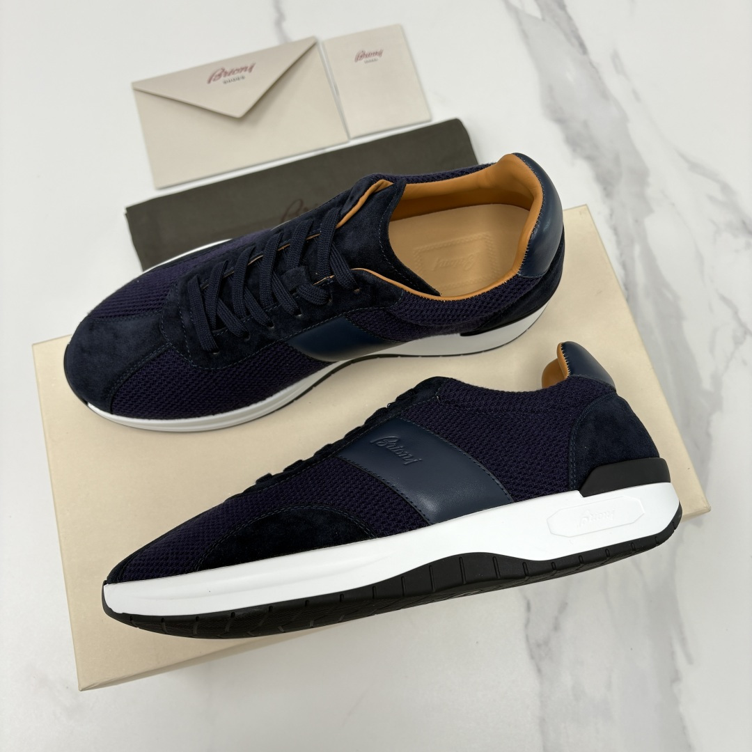 💋💍 Brion* (布里-奥尼) 男士新款轻奢休闲运动鞋 该品牌于1945年创立于意大利罗 💋💍 Brion* (布里-奥尼) 男士新款轻奢休闲运动鞋 该品牌于1945年创立于意大利罗