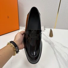💋💍H家 Herme*/爱马-仕 新品Paris乐福鞋皮鞋 官方 9,800 采用进口牛皮/开边珠 💋💍H家 Herme*/爱马-仕 新品Paris乐福鞋皮鞋 官方 9,800 采用进口牛皮/开边珠